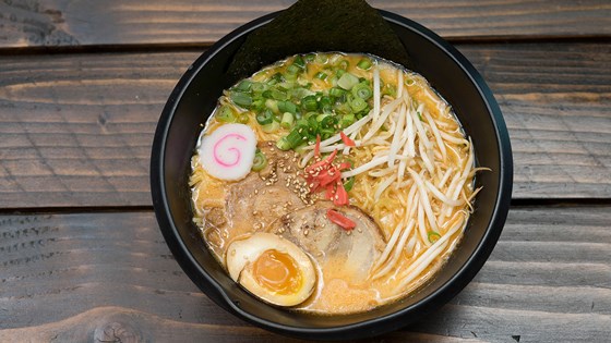 KHANYA RAMEN AND SUSHI: Things You Need To Know While Choosing Sushi Restaurant